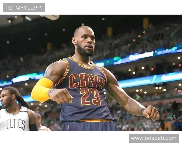 詹姆斯:篮球场上的传奇巨星与时代偶像的辉煌历程与影响力 詹姆斯:篮球场上的传奇巨星与时代偶像的辉煌历程与影响力