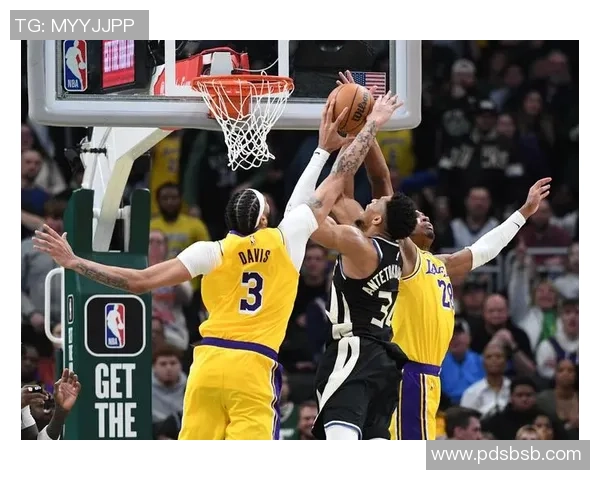 雄鹿与湖人精彩对决全场录像回放尽享篮球盛宴 雄鹿与湖人精彩对决全场录像回放尽享篮球盛宴