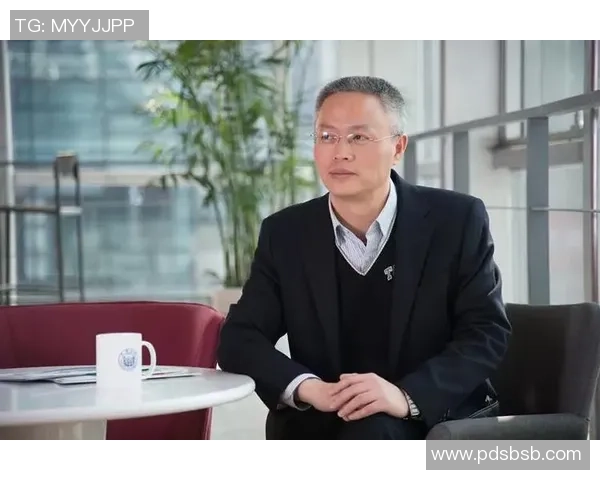 对话陈强:回顾英雄联盟职业生涯的辉煌与挑战MBA 对话陈强:回顾英雄联盟职业生涯的辉煌与挑战MBA