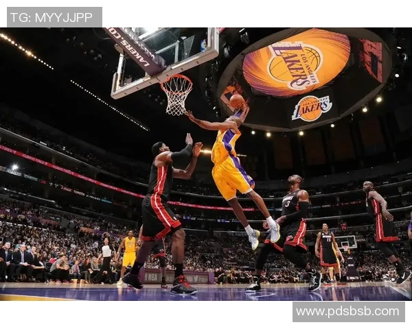 科比与白先森的篮球传奇对决谁才是真正的球场之王