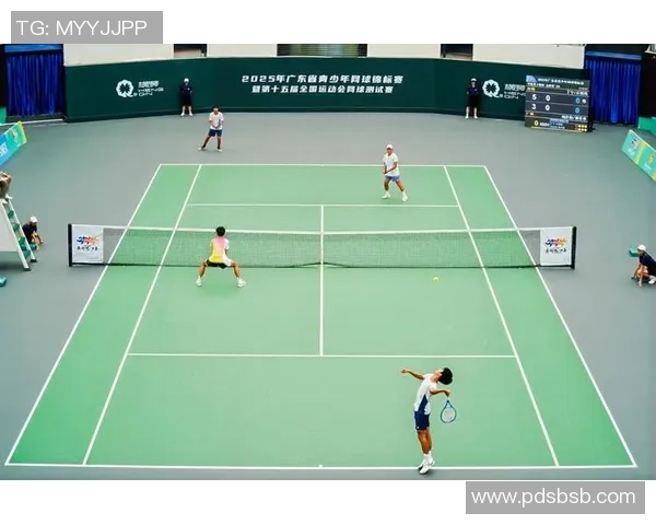 团结奋进：西安网球队的团队协作与竞技精神探讨